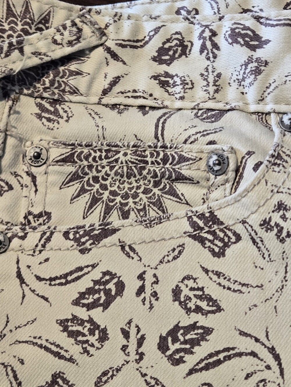 Free People Slim Ankle Crop Jeans Moroccan Mediallion Print Cream Brown Size 26 - Picture 4 of 15